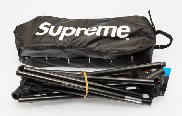 supreme helinox