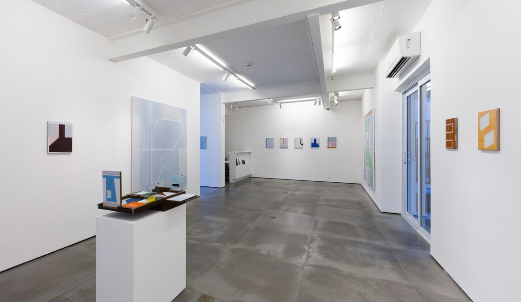exhibition view -- galeria nara roesler rio de janeiro, 2016 -- photo pat kilgore © galeria nara roesler exhibition view -- galeria nara roesler rio de janeiro, 2016 -- photo pat kilgore © galeria nara roesler