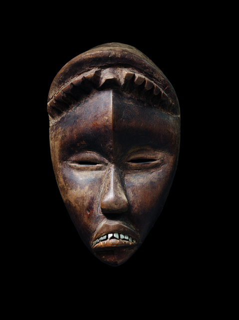 ‘Deangle, masque aux traits féminins (Deangle mask with feminine traits)’, c. 1963, Musée du quai Branly