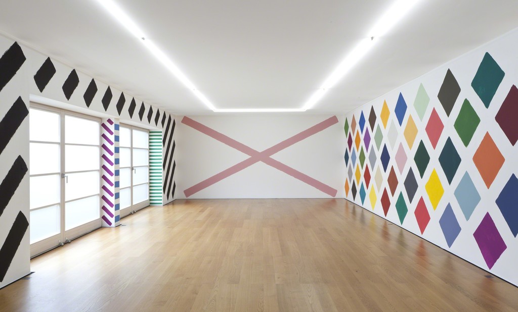 Installation view Martin Creed at Galerie Rüdiger Schöttle, 2016.
Photo: Wilfried Petzi. Installation view Martin Creed at Galerie Rüdiger Schöttle, 2016.
Photo: Wilfried Petzi.