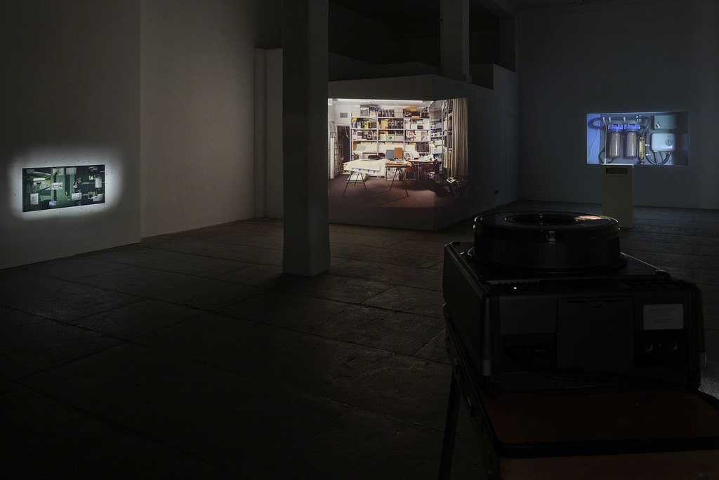 Tris Vonna-Michell, 'Register',installation view at T293 Rome, 25 October – 3 December 2016. ©Roberto Apa. Tris Vonna-Michell, 'Register',installation view at T293 Rome, 25 October – 3 December 2016. ©Roberto Apa.