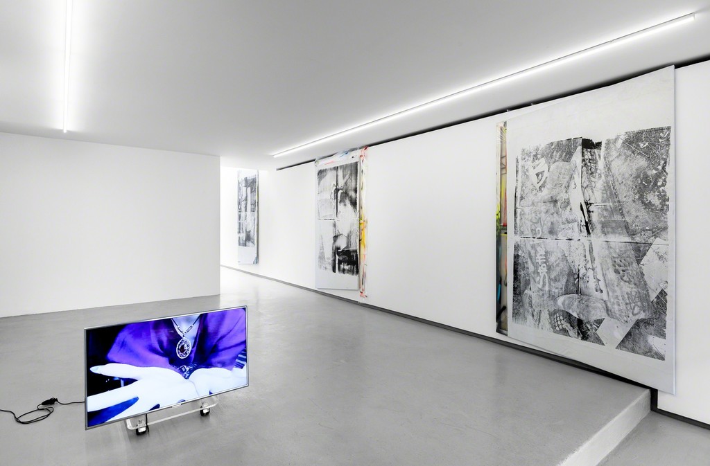 Exhibition view 'De 10h à 4h du matin'.
Valentin, Paris, 2016.
©Photo: Grégory Copitet / Courtesy of the artist and Valentin, Paris. Exhibition view 'De 10h à 4h du matin'.
Valentin, Paris, 2016.
©Photo: Grégory Copitet / Courtesy of the artist and Valentin, Paris.
