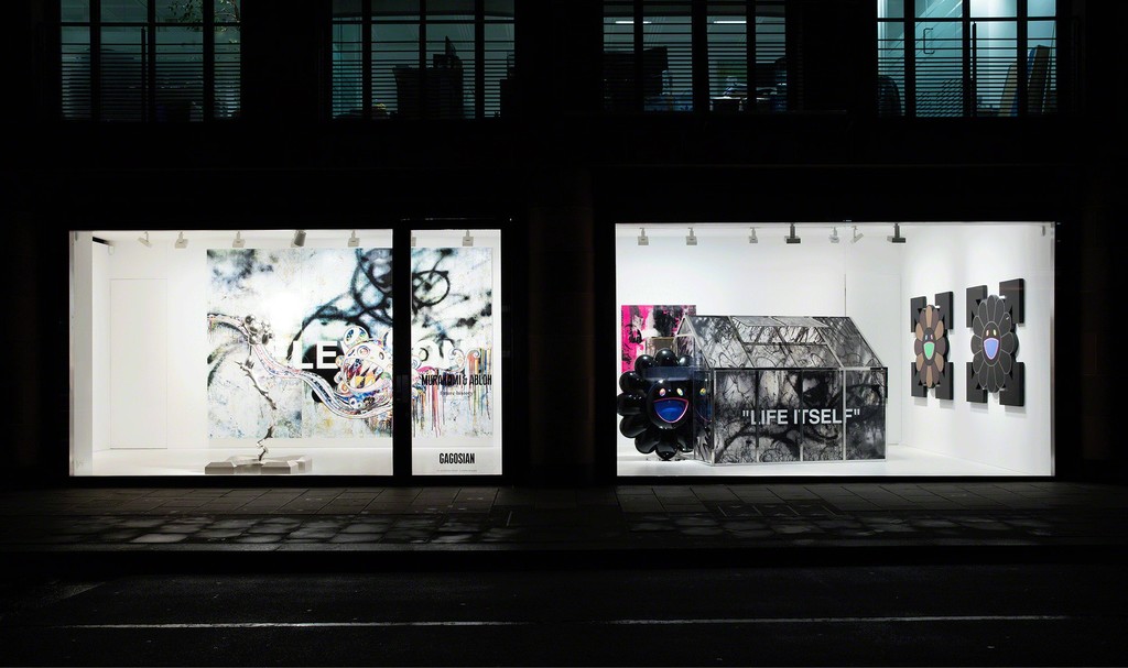 Artworks ©︎ Virgil Abloh and ©︎ Takashi Murakami. Photo by Lucy Dawkins. Courtesy Gagosian. Artworks ©︎ Virgil Abloh and ©︎ Takashi Murakami. Photo by Lucy Dawkins. Courtesy Gagosian.