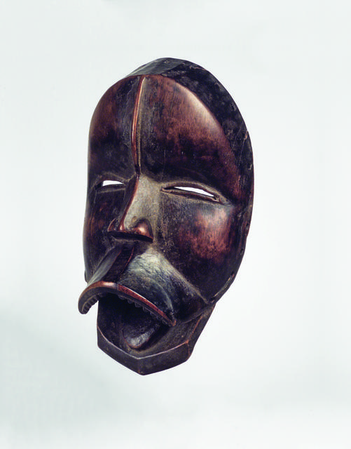 ‘Sengle, masque chantant (Sengle, singing mask)’, c. 1920, Musée du quai Branly