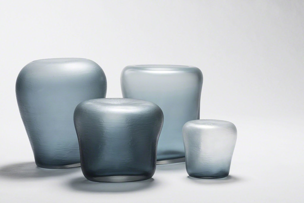 Oceano glass vases from the Canneto Laguna collection by Michela Cattai. Oceano glass vases from the Canneto Laguna collection by Michela Cattai.