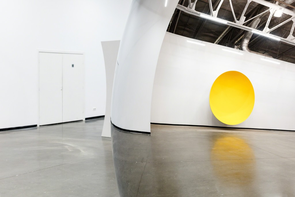 "My Red Homeland" at The Jewish Museum & Tolerance Center. © Anish Kapoor. "My Red Homeland" at The Jewish Museum & Tolerance Center. © Anish Kapoor.
