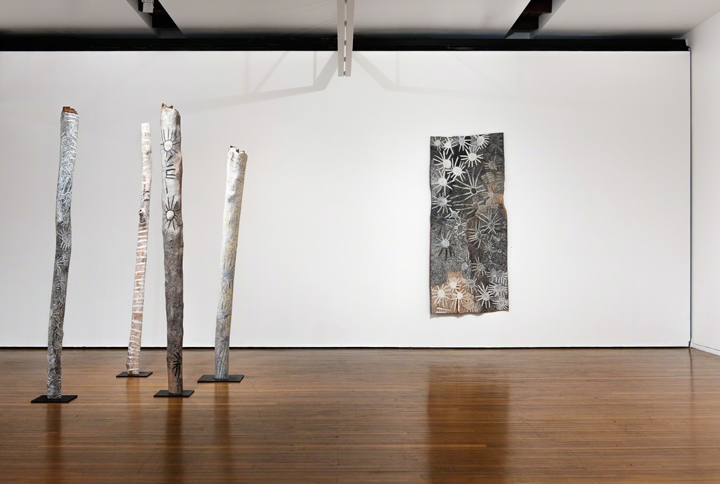Nyapanyapa Yunupingu, Ganyu, Roslyn Oxley9 Gallery, 2019 (installation view). photo: Luis Power Nyapanyapa Yunupingu, Ganyu, Roslyn Oxley9 Gallery, 2019 (installation view). photo: Luis Power
