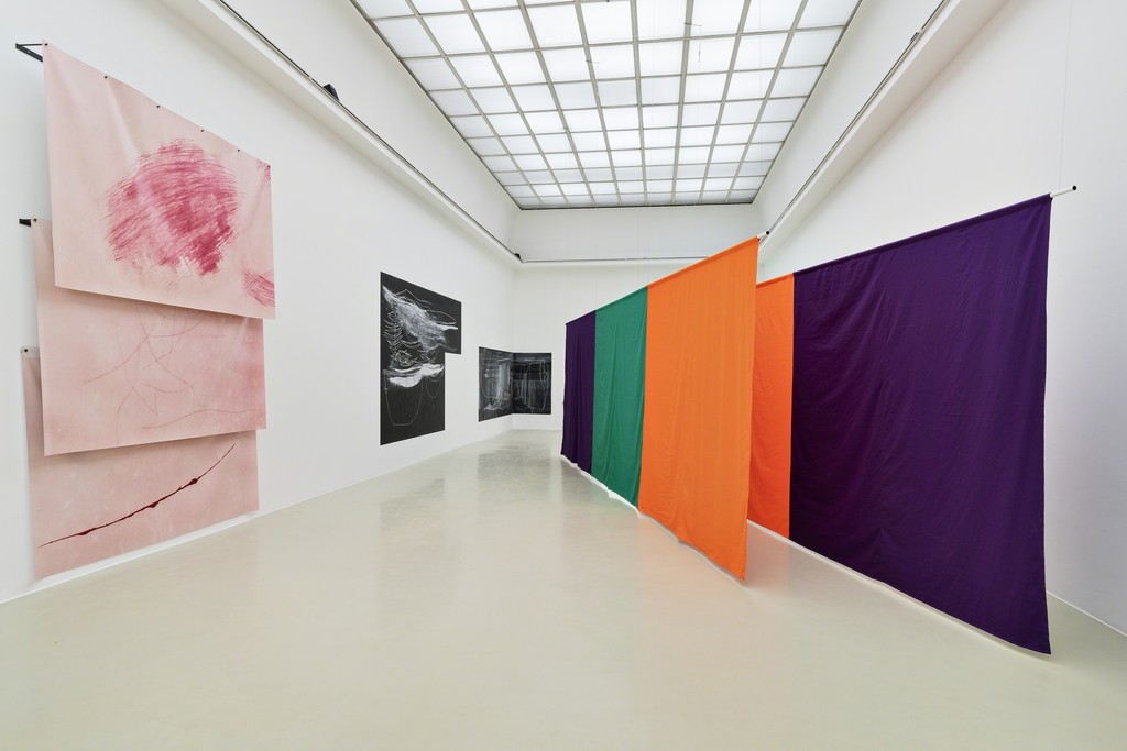 88. Herbstausstellung des Kunstvereins Hannover
Installationsansicht im Kunstvereins Hannover, 2018
Foto: Raimund Zakowski 88. Herbstausstellung des Kunstvereins Hannover
Installationsansicht im Kunstvereins Hannover, 2018
Foto: Raimund Zakowski