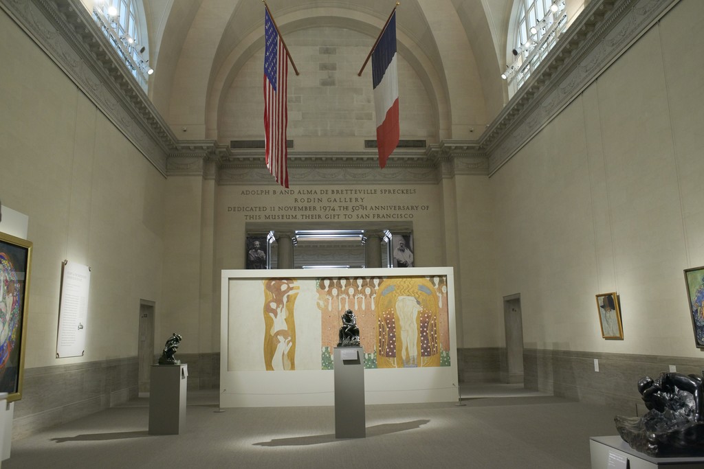 Installation of "KLIMT & RODIN: An Artistic Encounter" at the Legion of Honor, through January 28, 2018 Installation of "KLIMT & RODIN: An Artistic Encounter" at the Legion of Honor, through January 28, 2018
