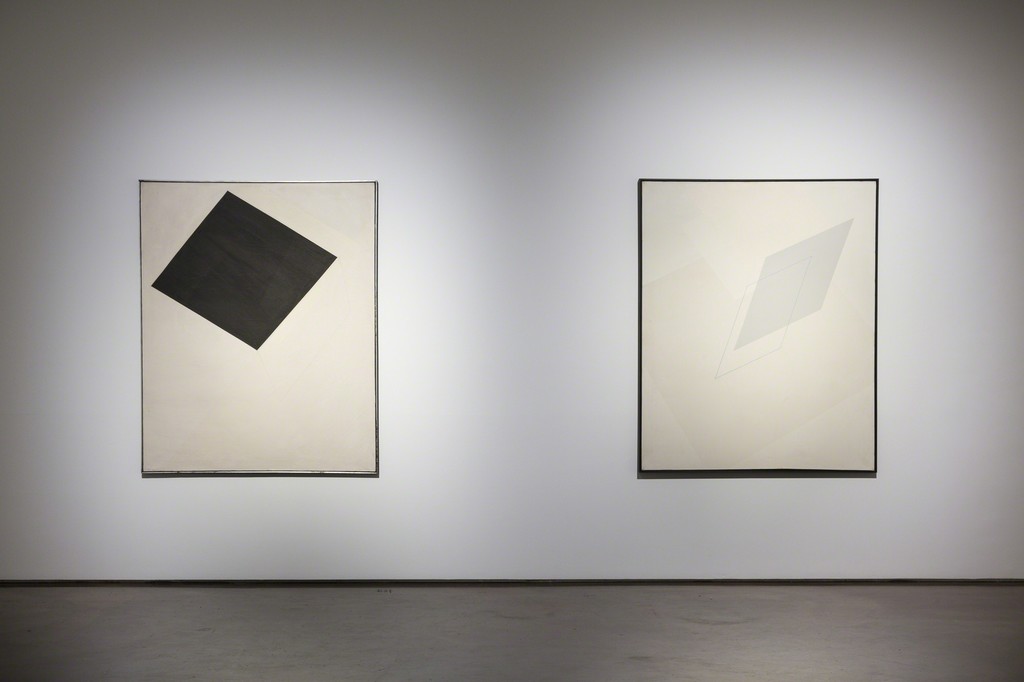 Installation view of "SUH Seung-Won, A Half Century of Endeavor and Serenity", ARARIO GALLERY, Seoul, Korea, 2018 Installation view of "SUH Seung-Won, A Half Century of Endeavor and Serenity", ARARIO GALLERY, Seoul, Korea, 2018