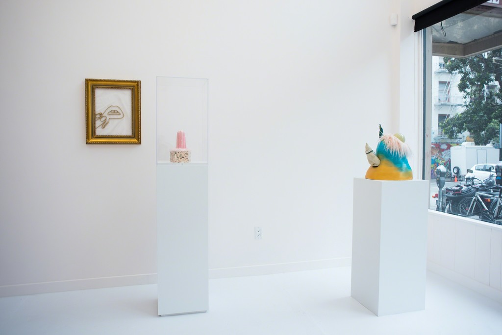 Hadar Kleiman, "PREMIUM EMPORIUM," 2017, installation view. Hadar Kleiman, "PREMIUM EMPORIUM," 2017, installation view.