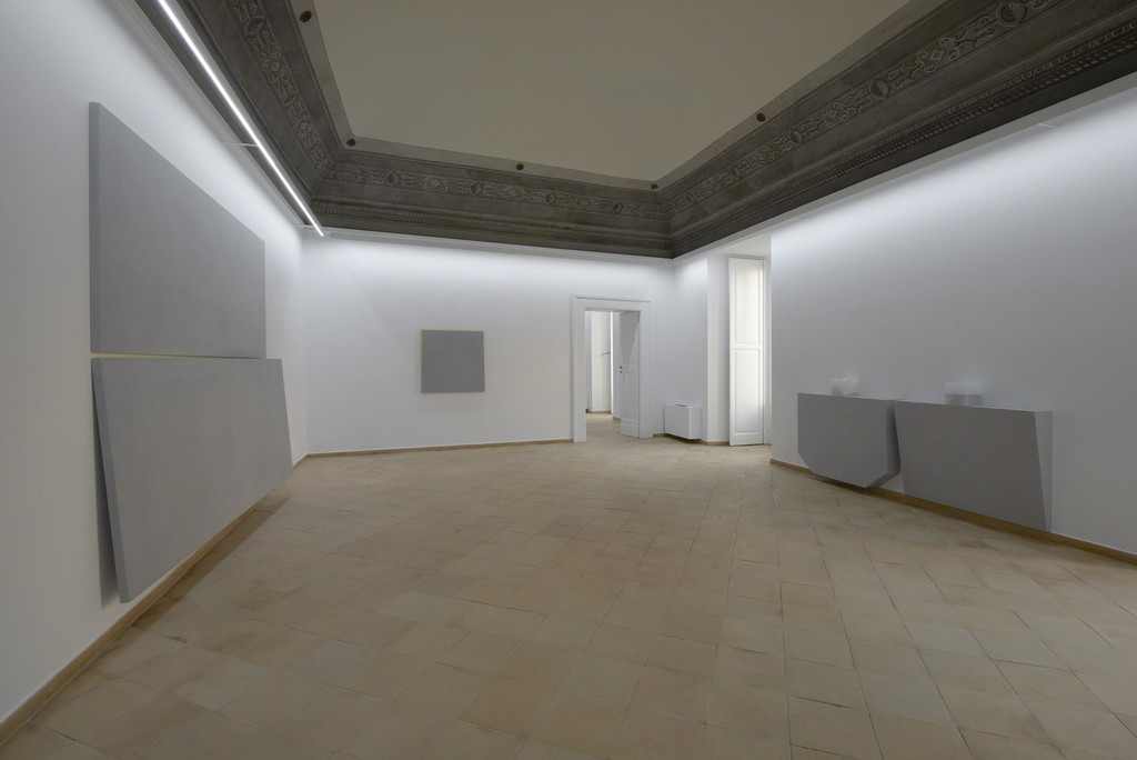 Ettore Spalletti, installation view Ettore Spalletti, installation view