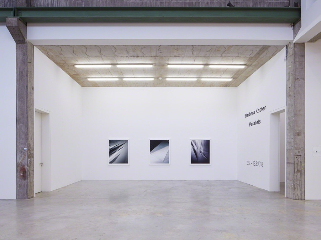 installation view „Parallels“, Philara Collection, Düsseldorf, Germany, 2018. installation view „Parallels“, Philara Collection, Düsseldorf, Germany, 2018.