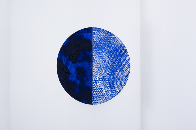 Expanded Metal Pigment Corner Painting (Tondo)