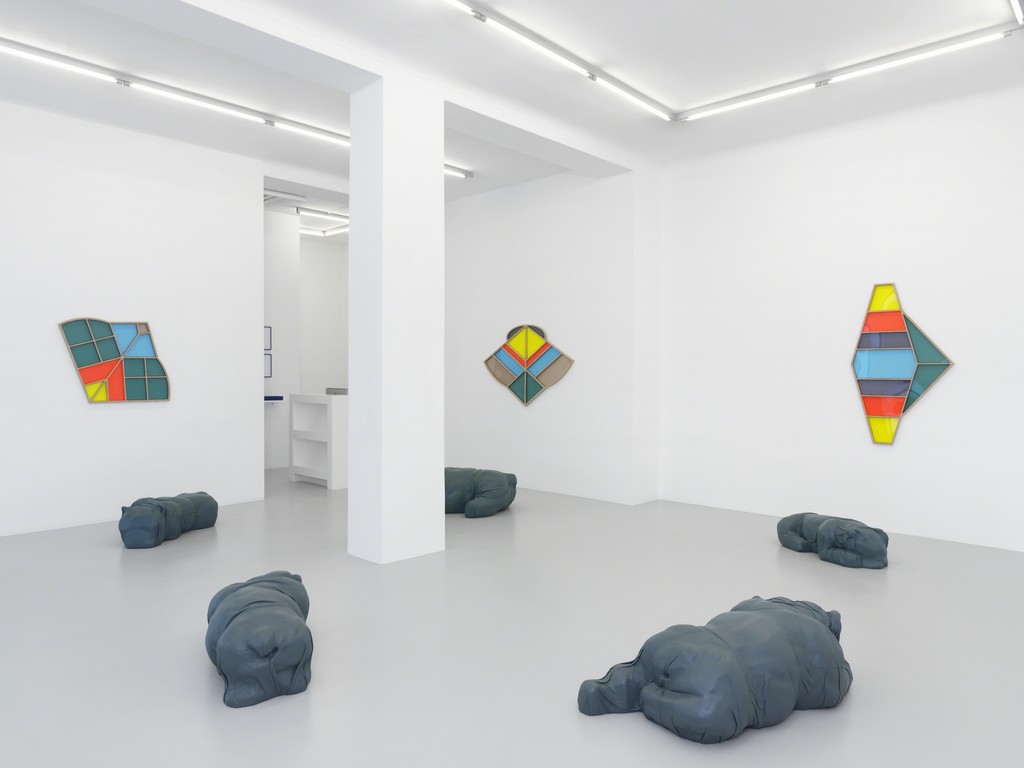 Exhibition view, "Eustache", Denis Savary, Galerie Xippas, Geneva, Switzerland. ©Annik Wetter Exhibition view, "Eustache", Denis Savary, Galerie Xippas, Geneva, Switzerland. ©Annik Wetter