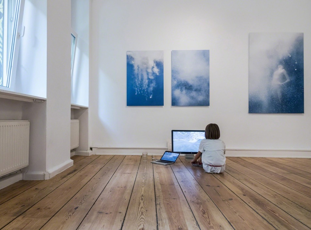 LA LUNA E IL MARE,
a beautiful and educative exhibition by Giuseppe La Spada and Edoardo Romagnoli,
14th July- 31st August
at Luisa Catucci Gallery, Berlin,
makes also the younger generation more aware on environmental and ecological issues LA LUNA E IL MARE,
a beautiful and educative exhibition by Giuseppe La Spada and Edoardo Romagnoli,
14th July- 31st August
at Luisa Catucci Gallery, Berlin,
makes also the younger generation more aware on environmental and ecological issues