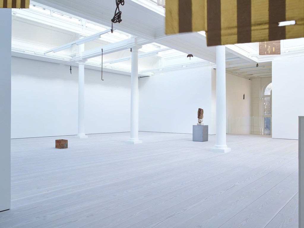 Danh Vo: Homosapiens, Installation View, Marian Goodman Gallery, London, January 15 - February 21, 2015 Danh Vo: Homosapiens, Installation View, Marian Goodman Gallery, London, January 15 - February 21, 2015