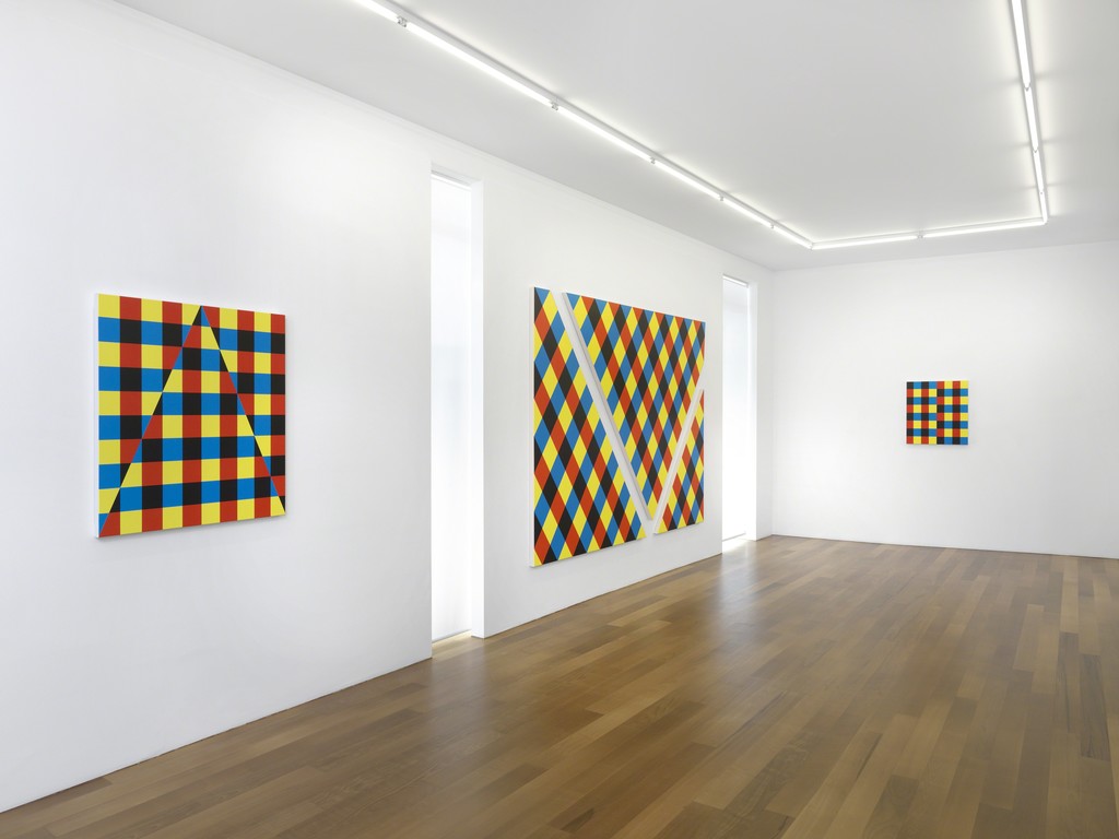 Exhibition view, Stéphane Dafflon, Magic Eye, 2018, Xippas, Geneva, Switzerland. ©Annik Wetter Exhibition view, Stéphane Dafflon, Magic Eye, 2018, Xippas, Geneva, Switzerland. ©Annik Wetter