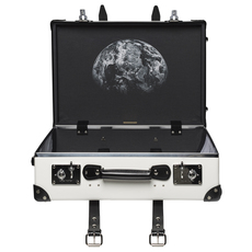 Globe-Trotter + Andrew Zuckerman