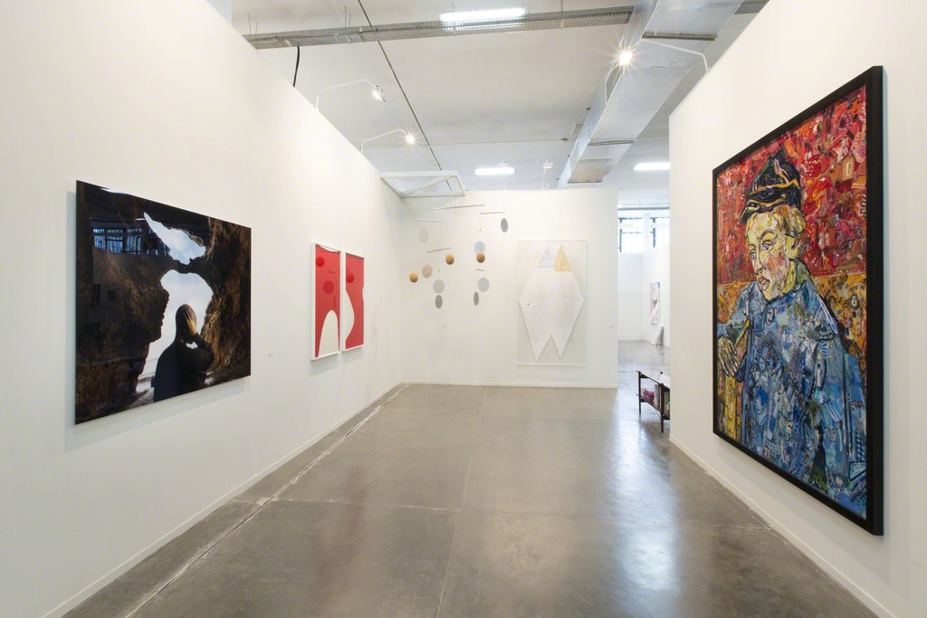 Photo Everton Ballardin © Galeria Nara Roesler Photo Everton Ballardin © Galeria Nara Roesler