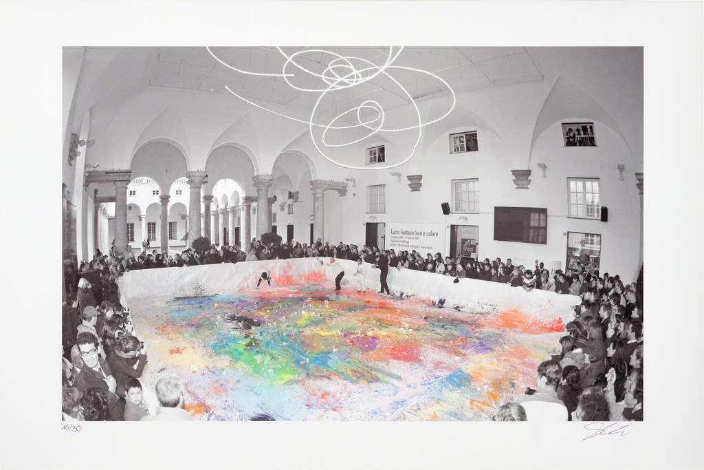 On Novembre 13rd 2008, at 2.00 o' clock, Genoa Palazzo Ducale became the set of spectacular performance by japaneese Master Shozo Shimamoto, organized by ABC-ARTE. www.abc-arte.com On Novembre 13rd 2008, at 2.00 o' clock, Genoa Palazzo Ducale became the set of spectacular performance by japaneese Master Shozo Shimamoto, organized by ABC-ARTE. www.abc-arte.com