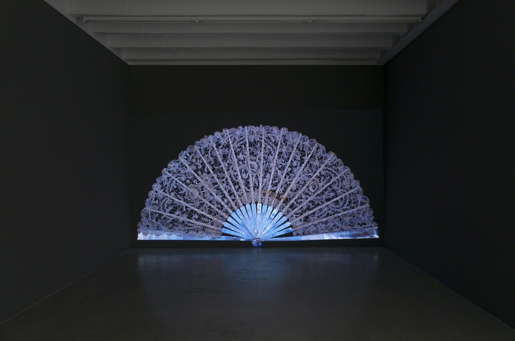 Alexander Gutke, A Breeze, wall to wall projection, site-specific, variable dimensions, 2016 Alexander Gutke, A Breeze, wall to wall projection, site-specific, variable dimensions, 2016