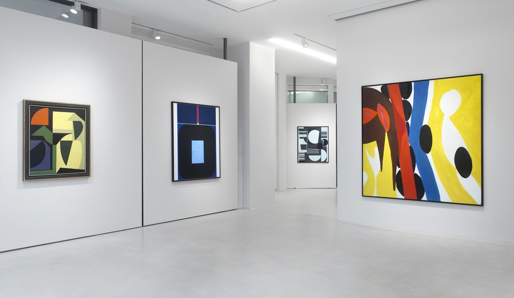 Installation view
Installation view