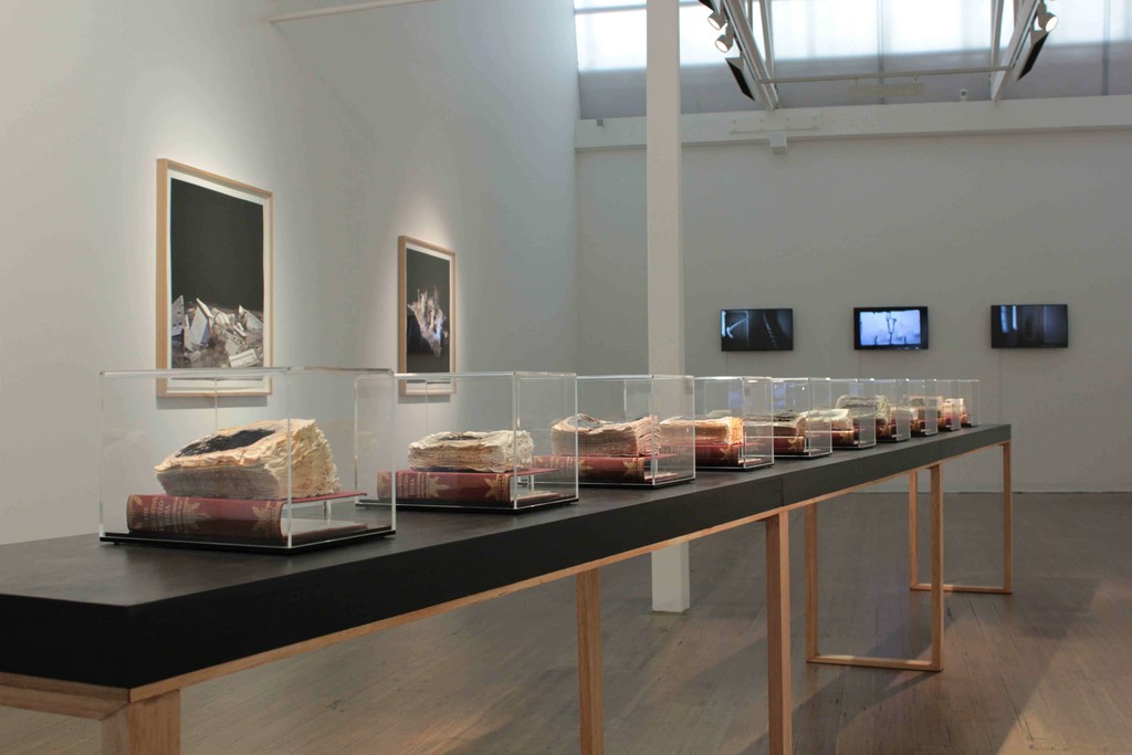 CYRUS TANG
'Lacrimae Rerum' (installation view) CYRUS TANG
'Lacrimae Rerum' (installation view)