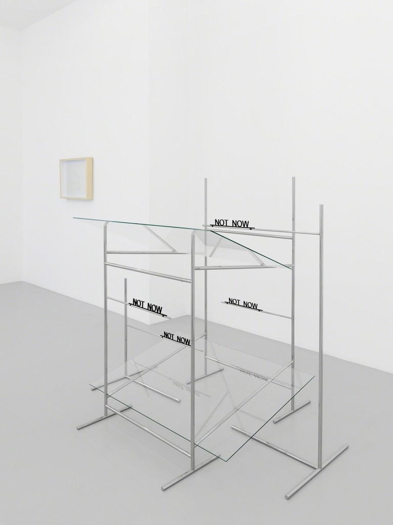 Exhibition view, Waltercio Caldas, Xippas, Geneva, Switzerland, 2018 © Annik Wetter Exhibition view, Waltercio Caldas, Xippas, Geneva, Switzerland, 2018 © Annik Wetter