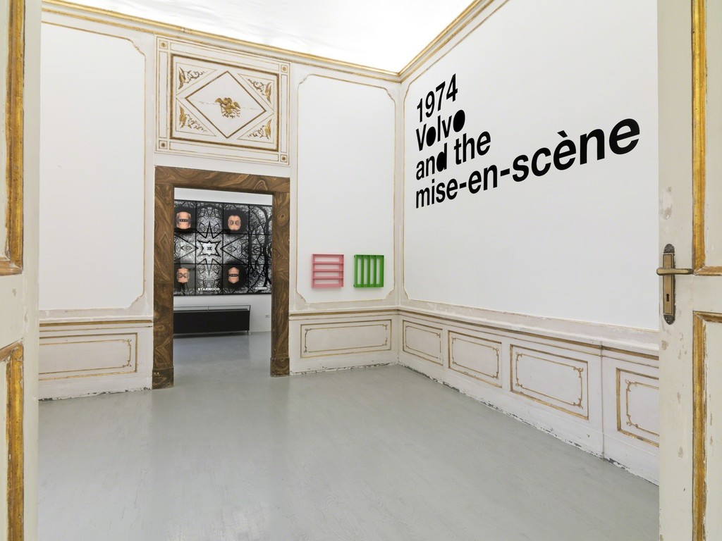Liam Gillick - four propositions six structures - partial view of the exhibition - November 2012 - Galleria Alfonso Artiaco, Napoli Liam Gillick - four propositions six structures - partial view of the exhibition - November 2012 - Galleria Alfonso Artiaco, Napoli