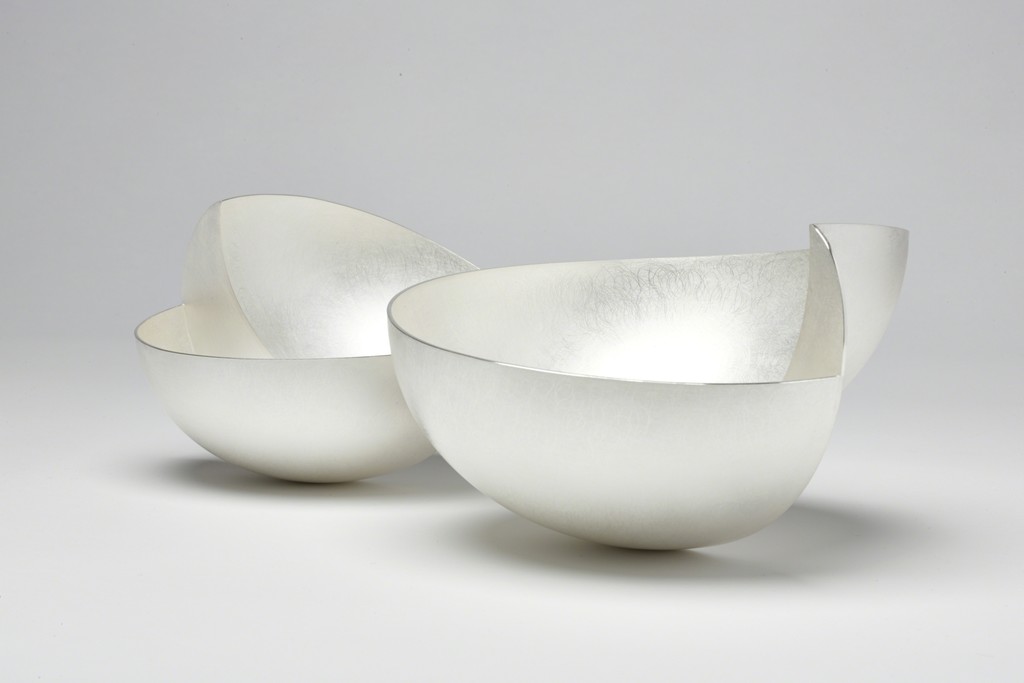 Adi Toch, Step Bowls Britannia Silver Large H 15cm Small H 11cm
Large £2,000 Small £1,400 Adi Toch, Step Bowls Britannia Silver Large H 15cm Small H 11cm
Large £2,000 Small £1,400