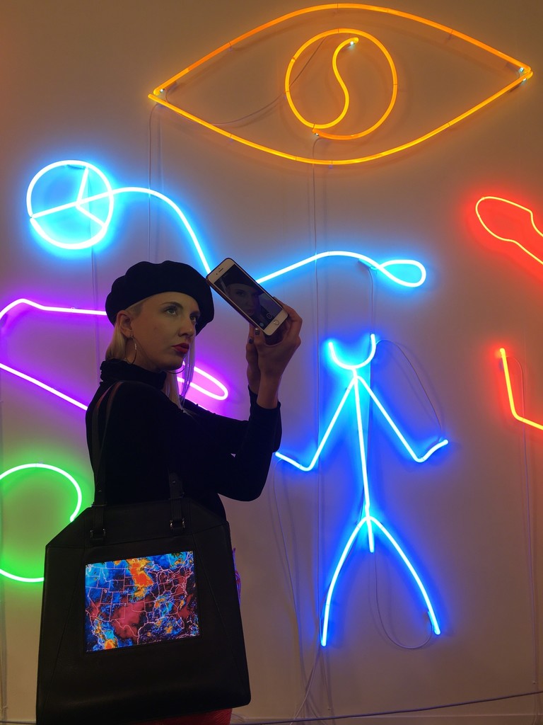 Signe Pierce, Performance at Frieze London, Annka Kultys Gallery 2017 Signe Pierce, Performance at Frieze London, Annka Kultys Gallery 2017