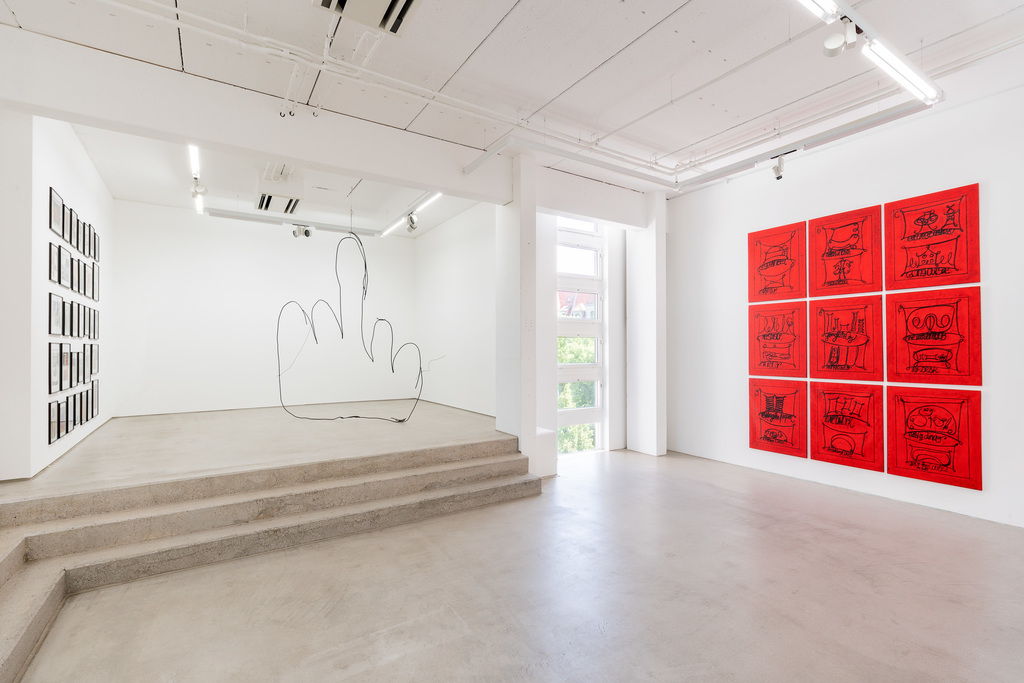 Installation view with art works by David Renggli, Petrit Halilaj and Matt Mullican
Wege zur Welt, 30 May – 15 September 2019, G2 Kunsthalle Leipzig
© the artists & G2 Kunsthalle, photo: Dotgain.info
Installation view with art works by David Renggli, Petrit Halilaj and Matt Mullican
Wege zur Welt, 30 May – 15 September 2019, G2 Kunsthalle Leipzig
© the artists & G2 Kunsthalle, photo: Dotgain.info
