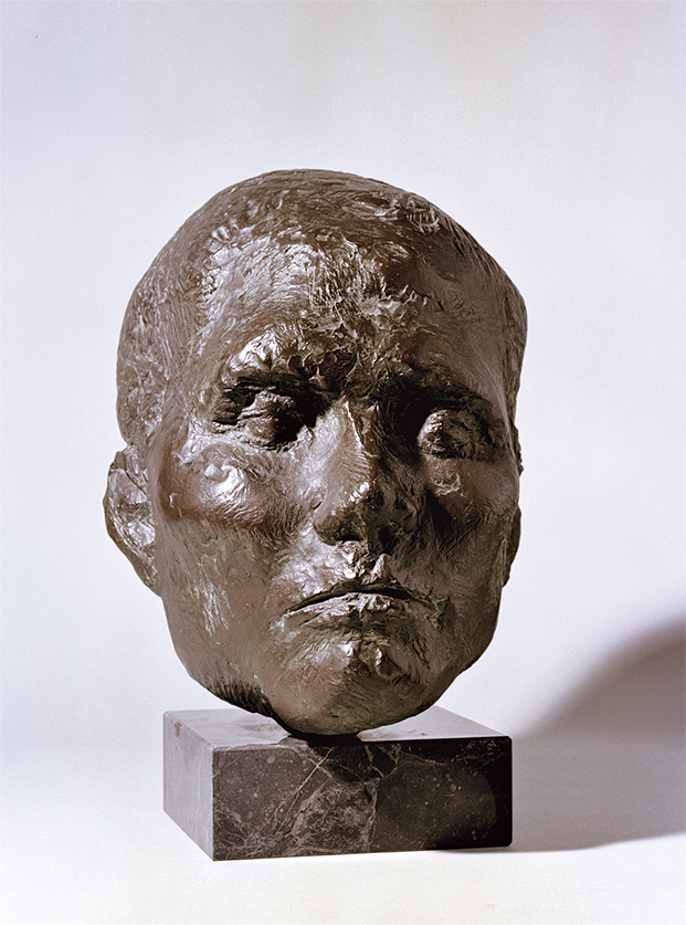 “Mr. S,” 1959,
Bronze, 33×22×27cm, Collection of the artist (long term loan to the Iwami Art Museum), ©Sumikawa Kiichi, Photo: Osamu Murai “Mr. S,” 1959,
Bronze, 33×22×27cm, Collection of the artist (long term loan to the Iwami Art Museum), ©Sumikawa Kiichi, Photo: Osamu Murai