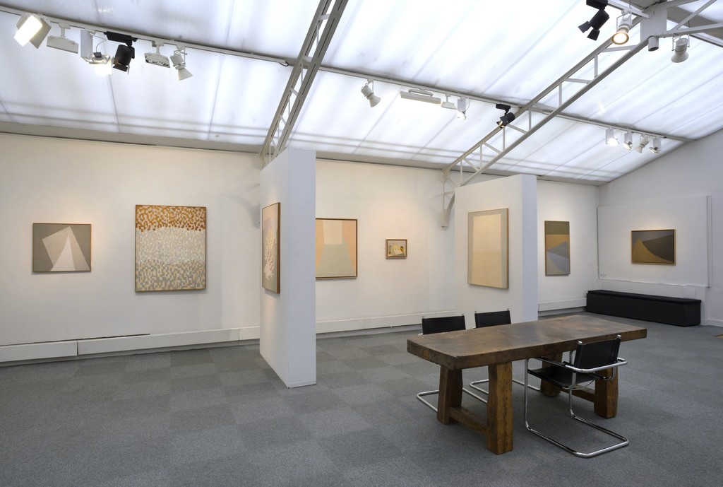 Installation view solo show Vera Pagava © JL Losi Installation view solo show Vera Pagava © JL Losi