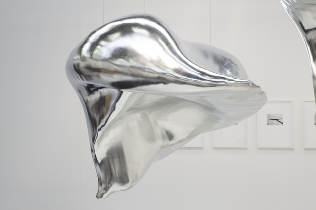Iñigo Manglano-Ovalle, ‘Cloud Prototype No. 2 ’, 2006, Sculpture, Fiberglass and aluminium alloy foil, Galerie Thomas Schulte