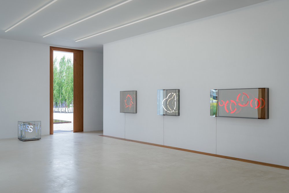 Brigitte Kowanz »Keep at it« Photo: Wolfgang Stahl Brigitte Kowanz »Keep at it« Photo: Wolfgang Stahl
