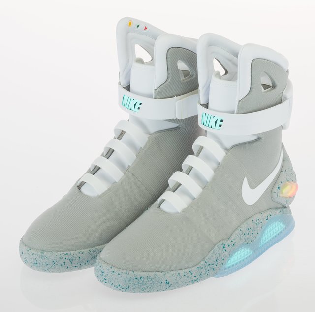 nike air mag 2016 back to the future
