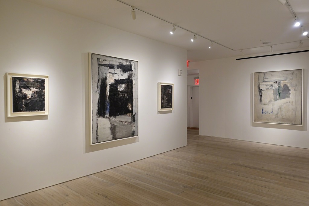 Installation view: Julius Tobias: Capturing Space, Paintings from the 50s & 60s Installation view: Julius Tobias: Capturing Space, Paintings from the 50s & 60s