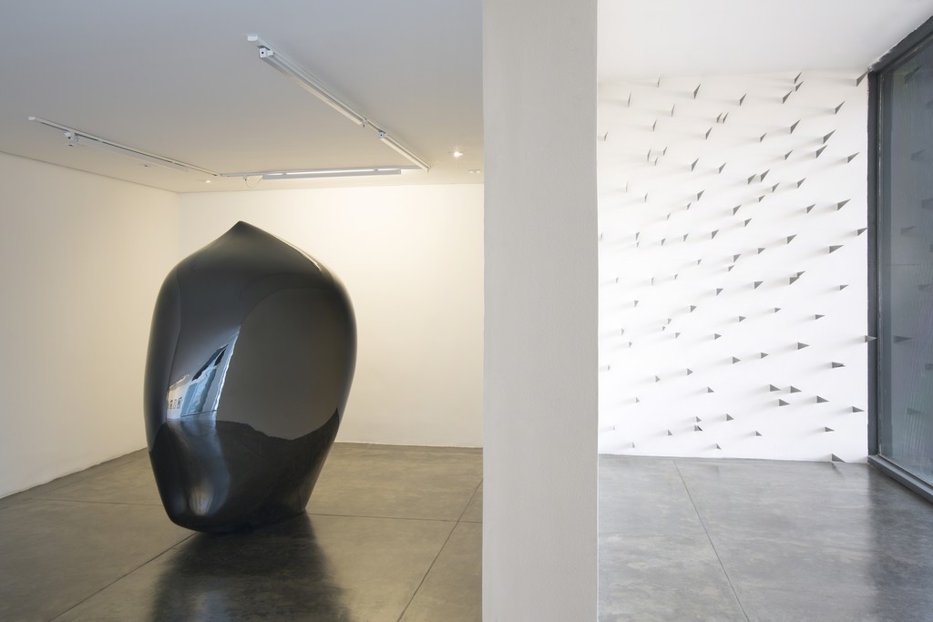 photo Everton Ballardin © Galeria Nara Roesler photo Everton Ballardin © Galeria Nara Roesler