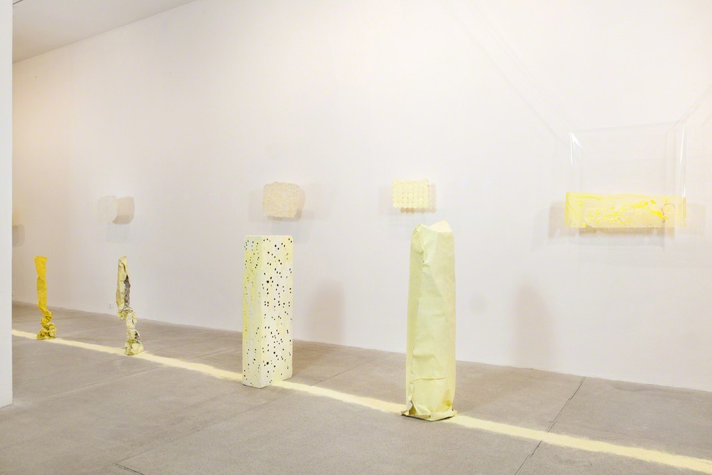 Karla Black, 2014, installation view at Galleria Raffaella Cortese, Milano, photo: Lorenzo Palmieri Karla Black, 2014, installation view at Galleria Raffaella Cortese, Milano, photo: Lorenzo Palmieri