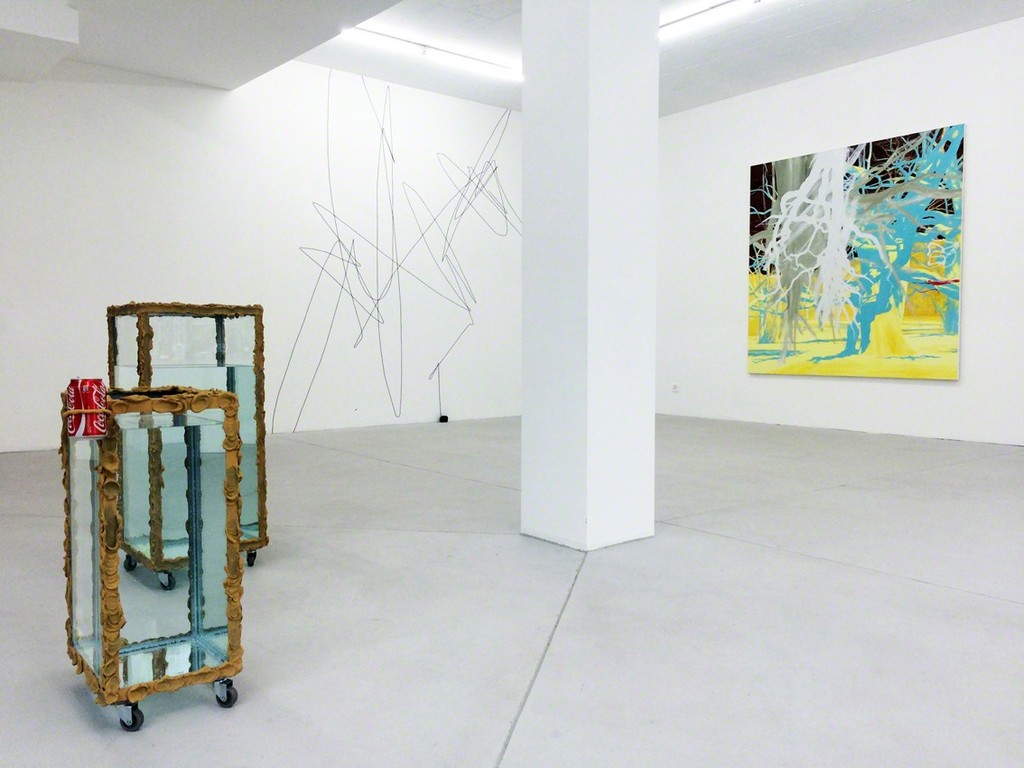 (front, left) Angelika Loderer – Untitled (Cola), 2015; Untitled, 2015 – (both works from the series „Coming in Pieces“)
(wall) Irene Düring – I Wish I Had In That First Minute, 2015 (wall embroidery, yarn), 300 x 300 cm (dimensions variable)
(right) Markus Gadient – from the series 'Wildenstein' Nr. 277, 2015 (oil on cotton), 200 x 200 cm (front, left) Angelika Loderer – Untitled (Cola), 2015; Untitled, 2015 – (both works from the series „Coming in Pieces“)
(wall) Irene Düring – I Wish I Had In That First Minute, 2015 (wall embroidery, yarn), 300 x 300 cm (dimensions variable)
(right) Markus Gadient – from the series 'Wildenstein' Nr. 277, 2015 (oil on cotton), 200 x 200 cm