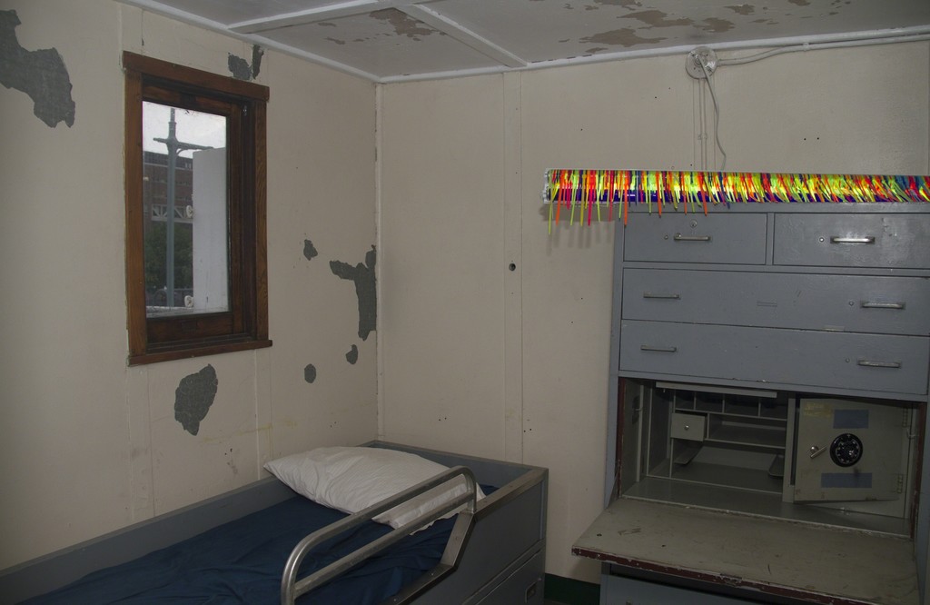 Captain's Room: Latitude Captain's Room: Latitude