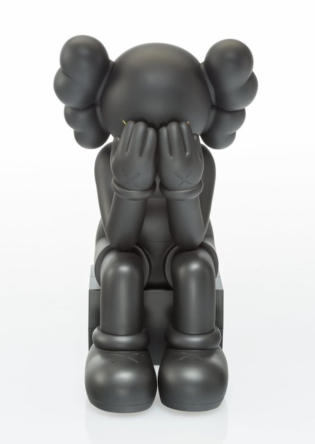 KAWS, ‘Passing Through Companion (Black)’, 2013, Sculpture, Painted cast vinyl, Heritage Auctions