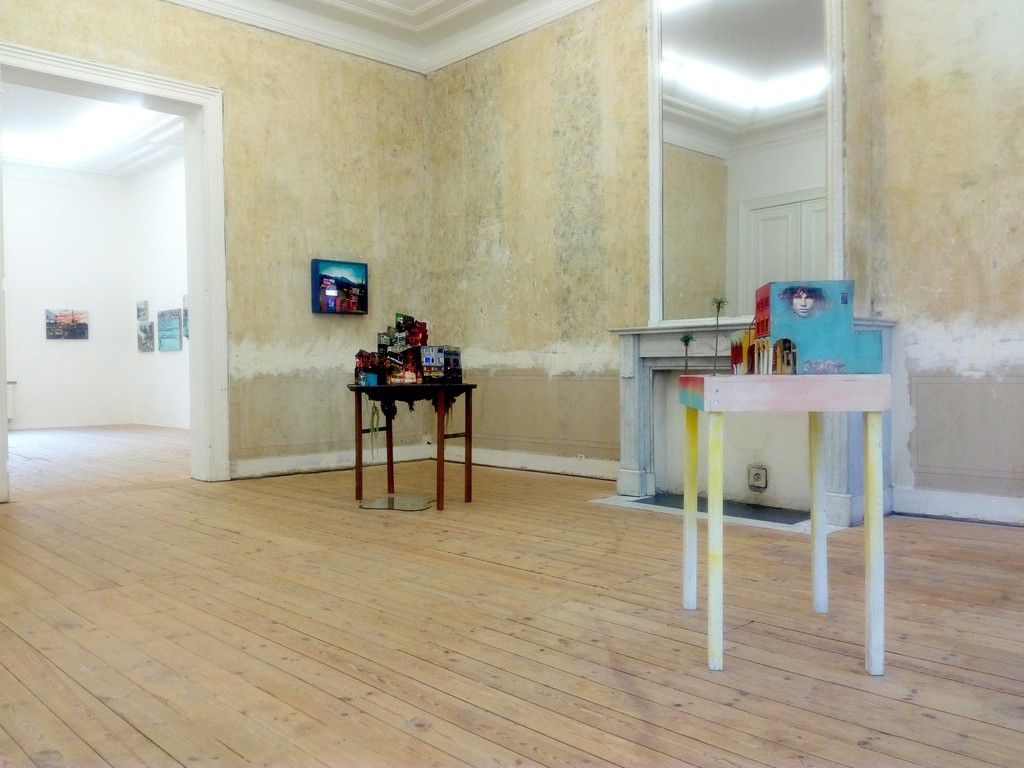 Installation view, Tracey Snelling Installation view, Tracey Snelling