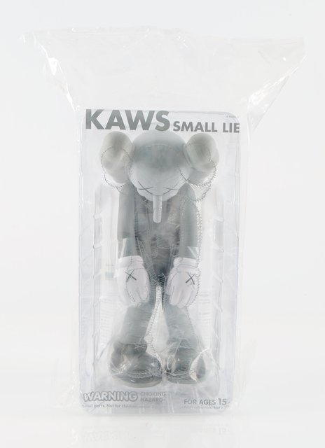 KAWS, ‘Small Lie, set of three’, 2017, Sculpture, Painted cast vinyl, Heritage Auctions