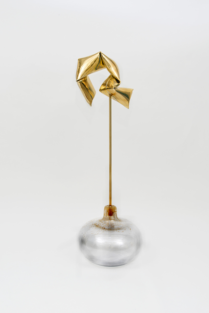 Susanne Roewer, ‘It no longer fits (I)’, 2019, Galerie Kornfeld