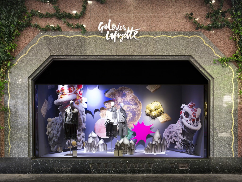 Haegue Yang x Galeries Lafayette
Courtesy of Galeries Lafayette, 2016
Image provided: Kukje Gallery Haegue Yang x Galeries Lafayette
Courtesy of Galeries Lafayette, 2016
Image provided: Kukje Gallery