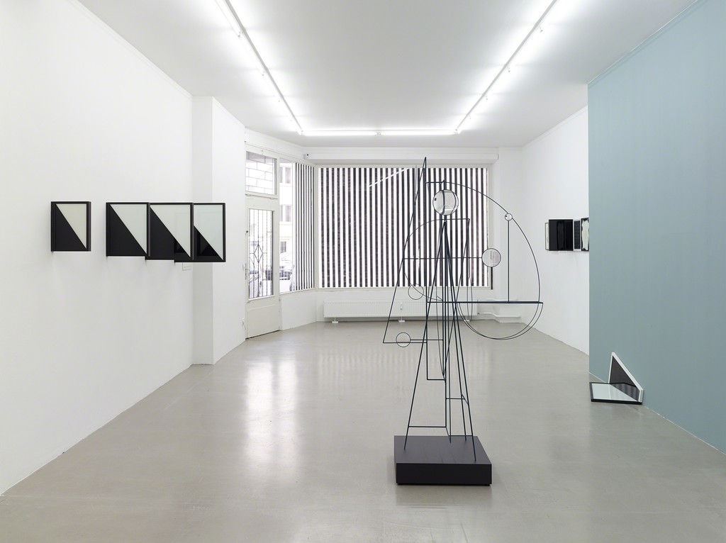installation view "The Collapse of Features", Kadel Willborn, Düsseldorf, Germany, 2014 installation view "The Collapse of Features", Kadel Willborn, Düsseldorf, Germany, 2014