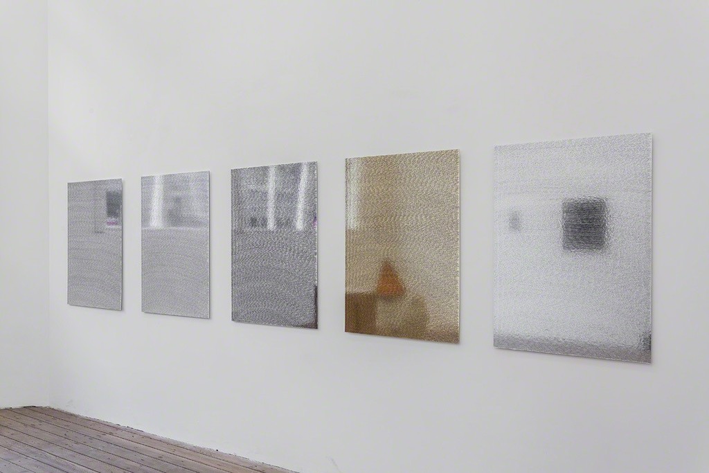 Installation view Misfit Love, Galerie Gabriel Rolt. Photo Peter Tijhuis Installation view Misfit Love, Galerie Gabriel Rolt. Photo Peter Tijhuis